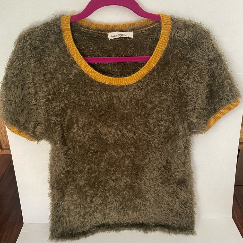NATURAL LIFE Fuzzy Olive Green Top with Mustard Trim